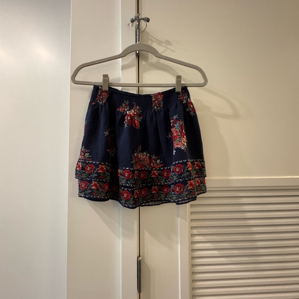 Joie Navy and Red Floral Silk Mini Skirt